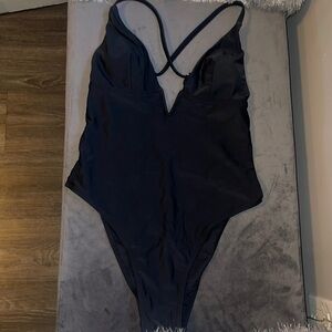 CUPSHE ONE PIECE SWIM